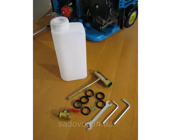 Обприскувач бензиновий SADKO GSP-3325 (1.5 л.с.), фото , зображення 2